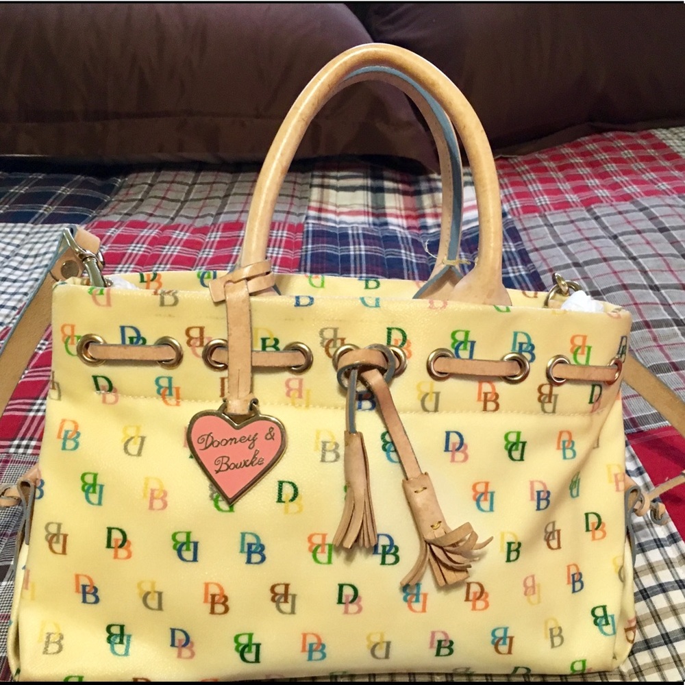 Dooney & Bourke purse